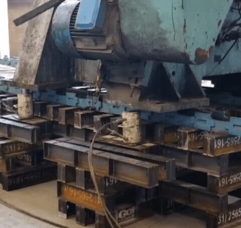 Movimentação e transporte de máquinas industriais
